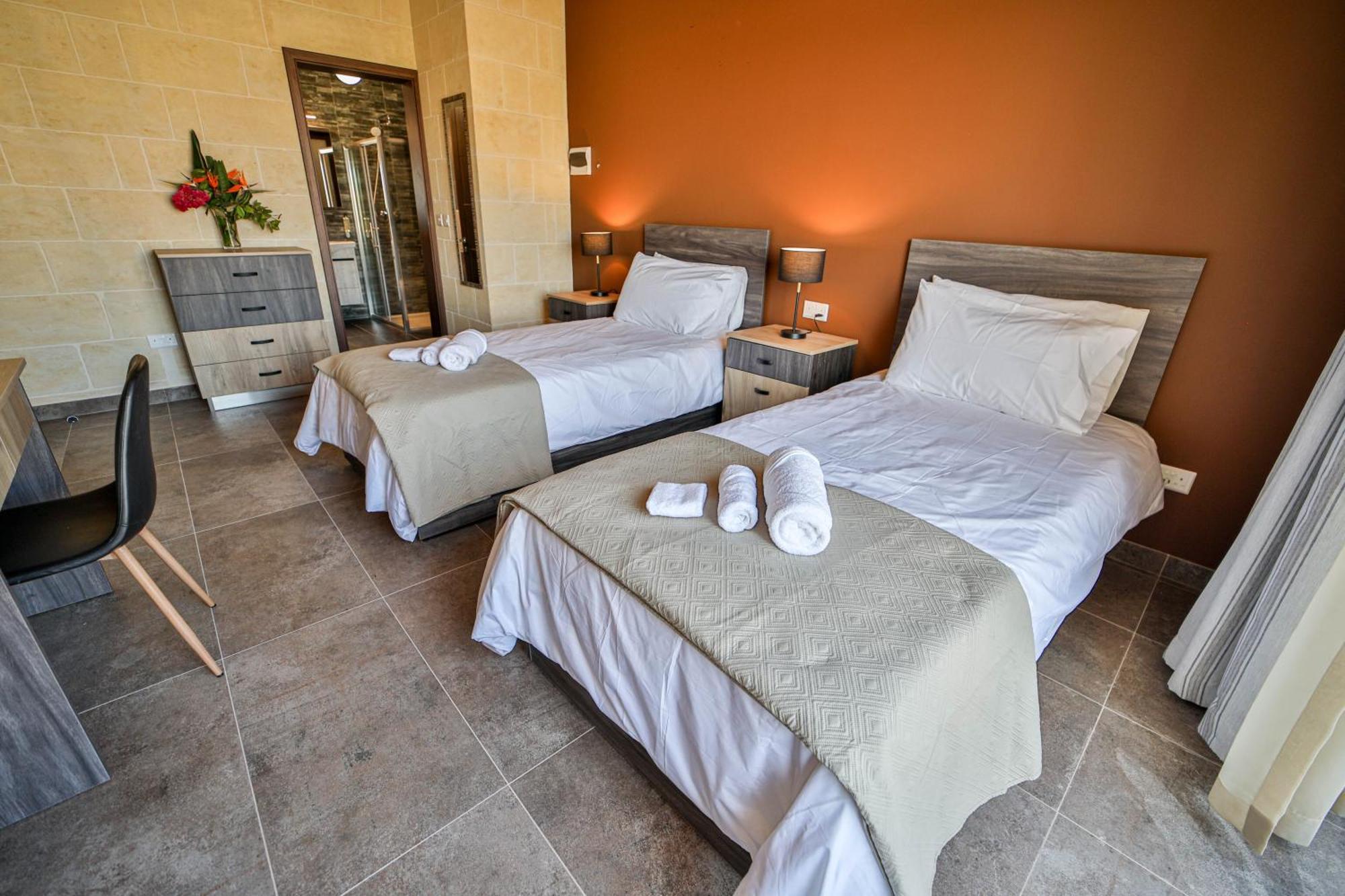 49 Sunrise Lodge Għajnsielem Eksteriør billede